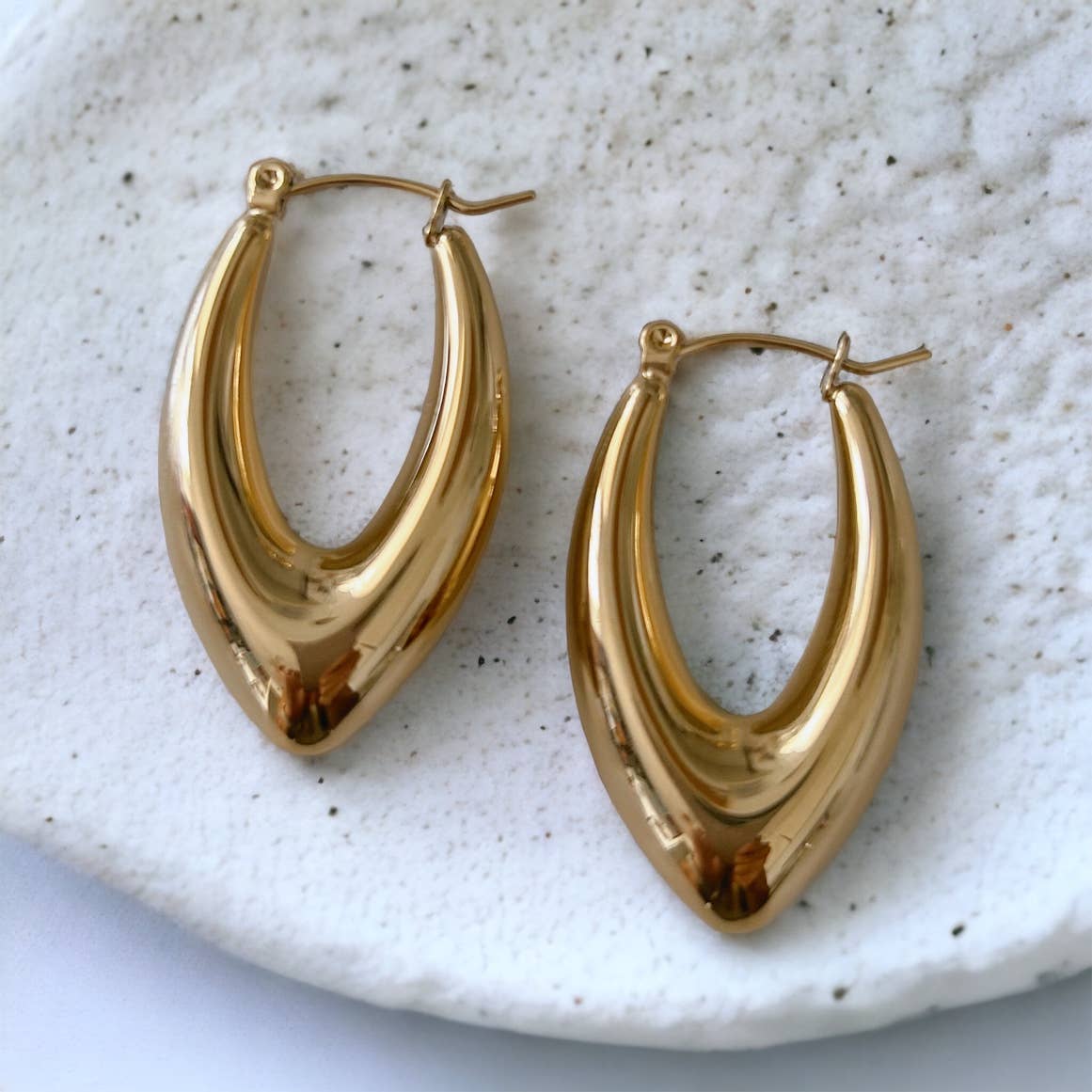 Oval Hoops